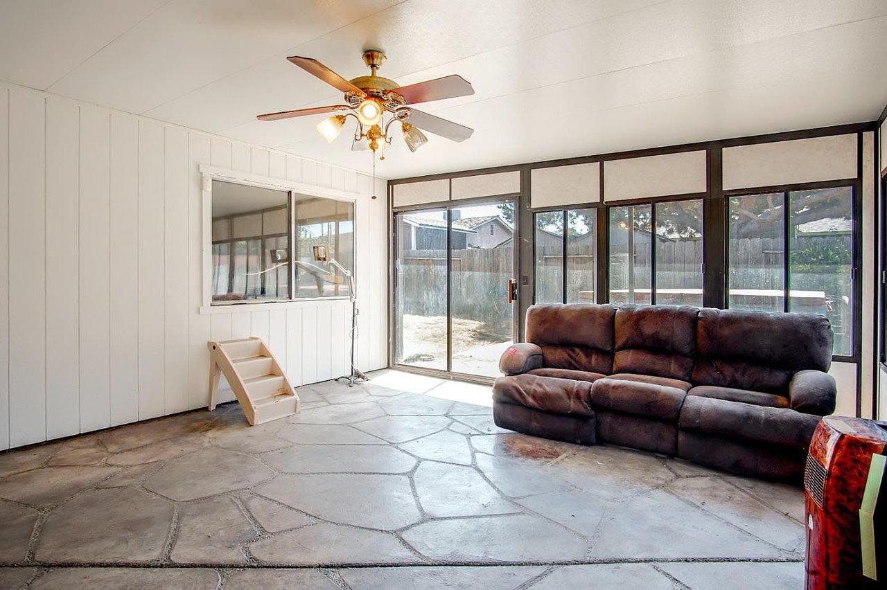 702 Colombard Cir