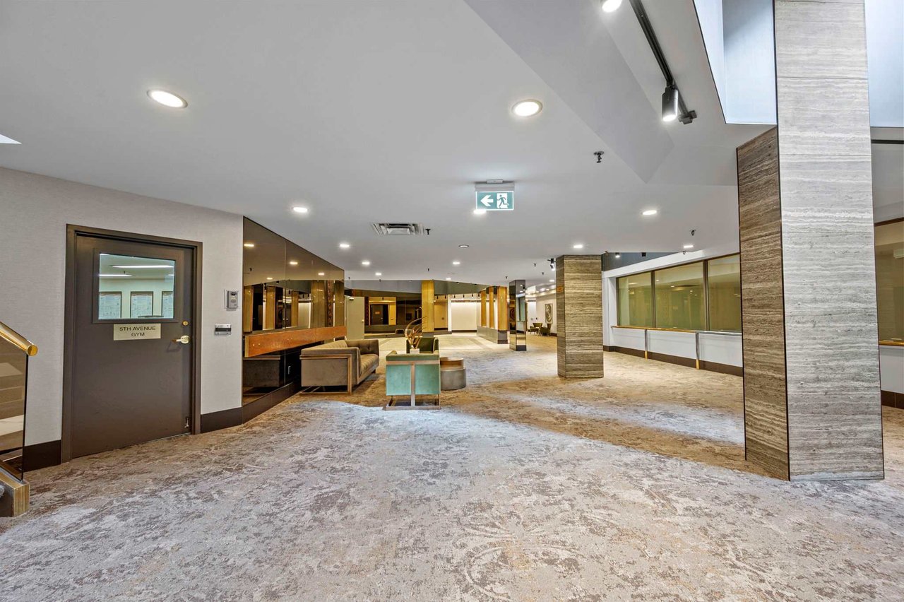 SOLD: Prestigious Manhattan Place Condominiums