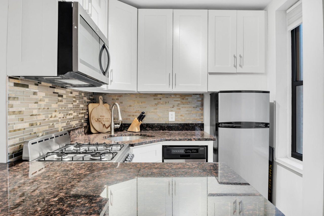 342 East 53rd Street, Unit 5G