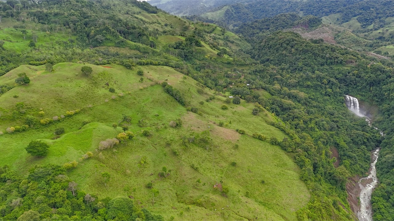 Waterfall Eco Resort Land, Dominical, Puntarenas
