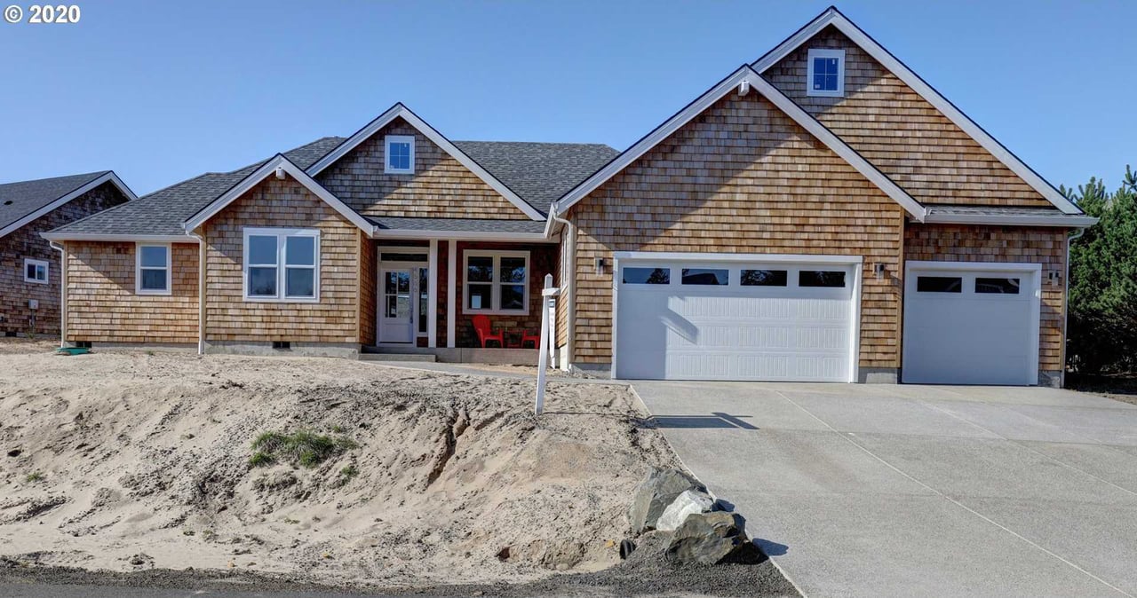 4666 Drummond DR