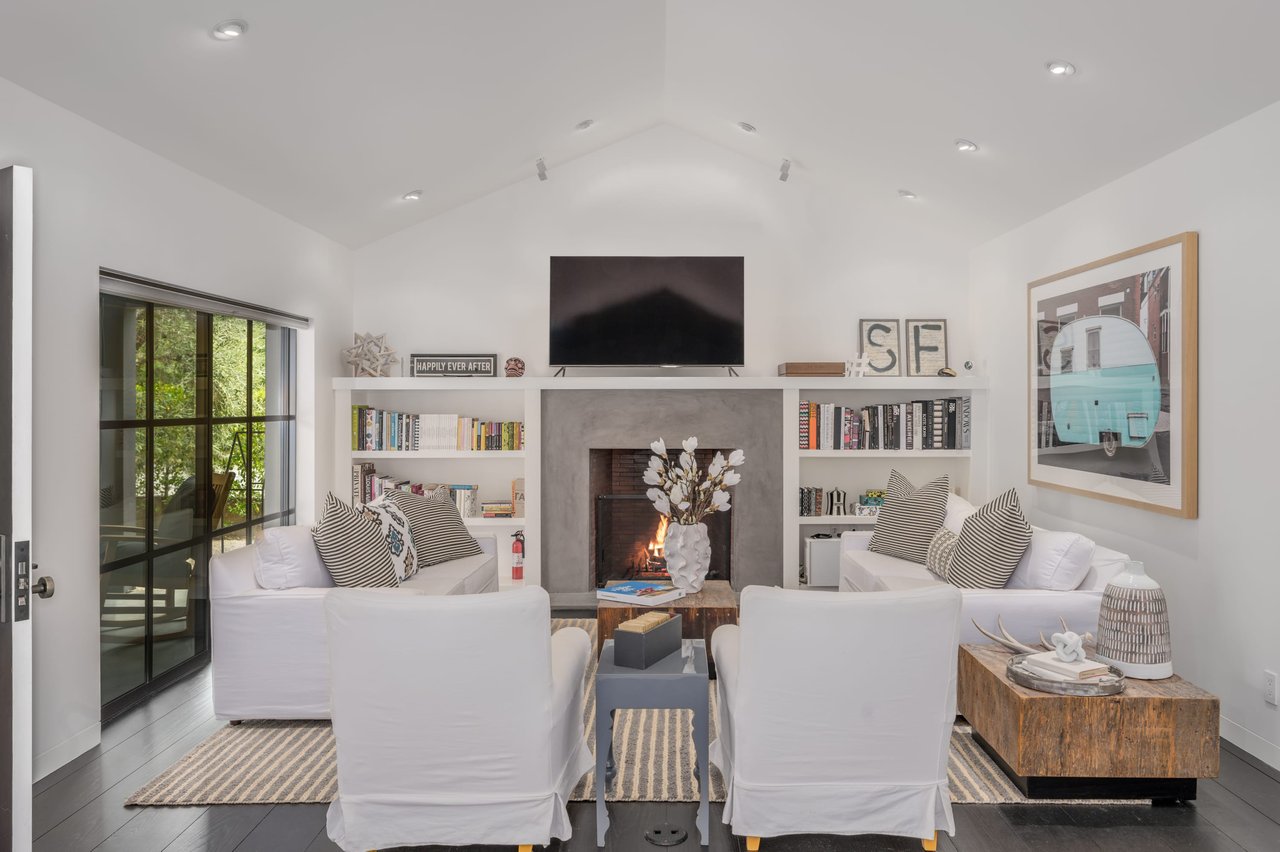 Hillview Place, St. Helena