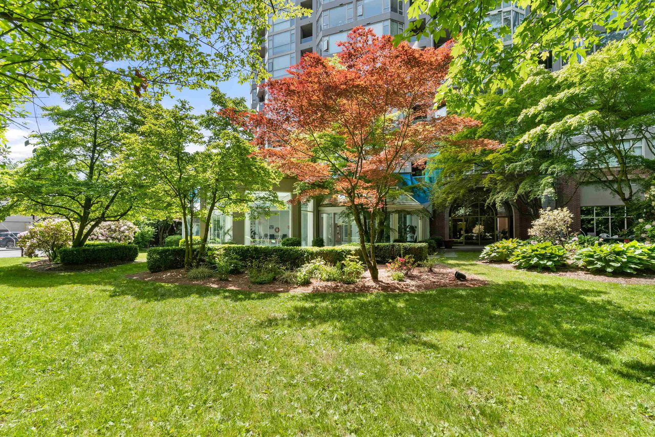 512-1327 E Keith Rd