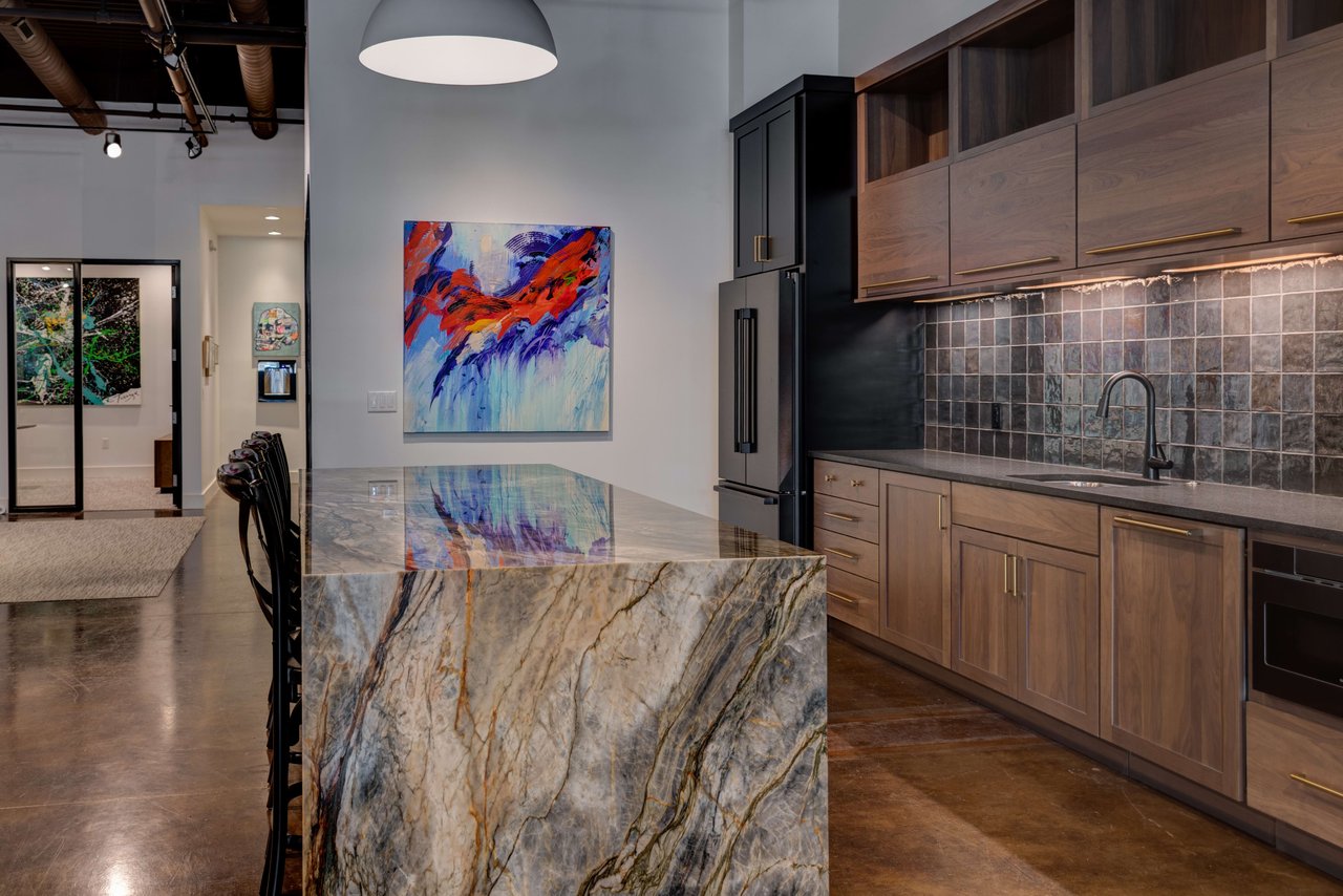 30 W Main Street - Carmel Art Gallery