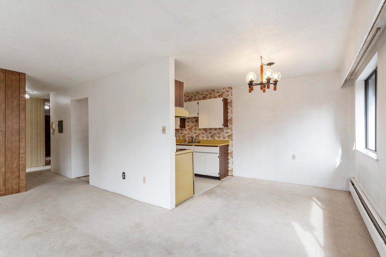 306-1610 Chesterfield Ave