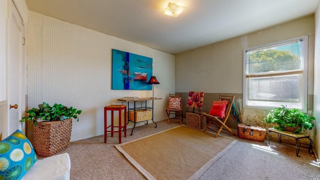 5 San Carlos Dr