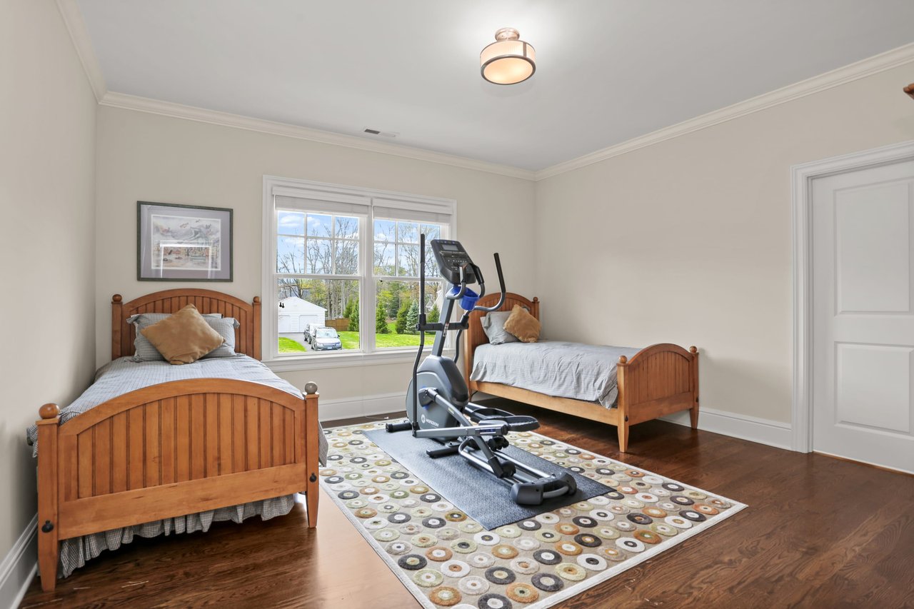 14 Woodhill Road