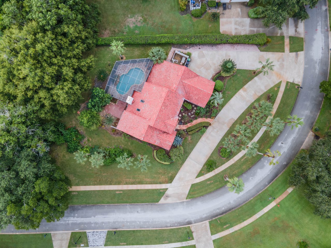 2563 CARTER GROVE CIRCLE