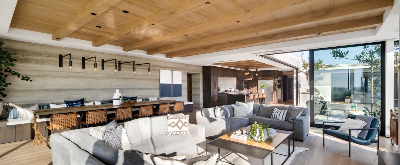 1101 White Sails Way