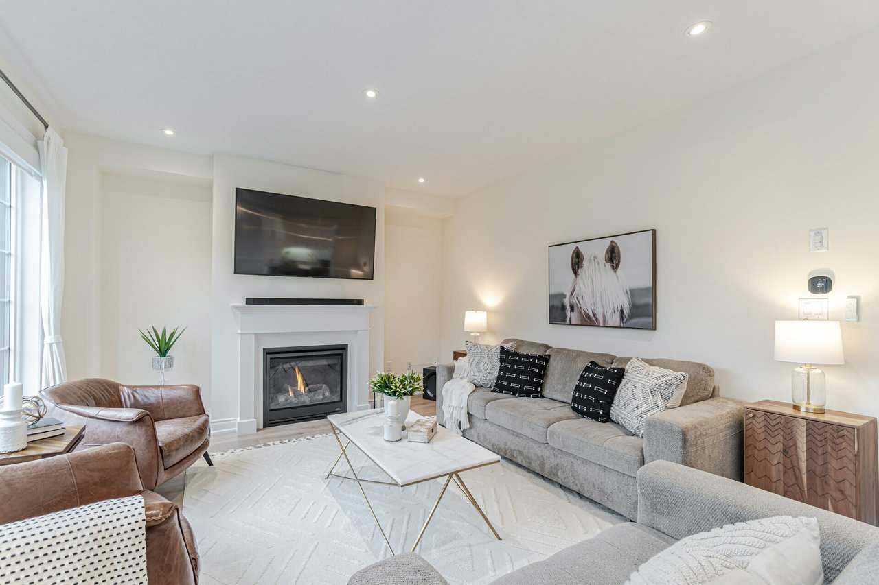 28 Queen Mary Blvd