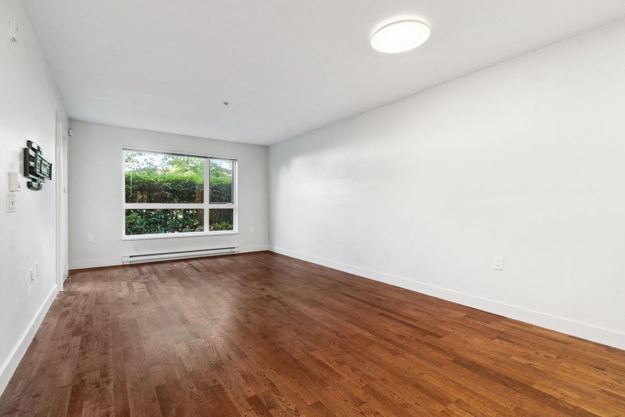107-7088 14th Ave