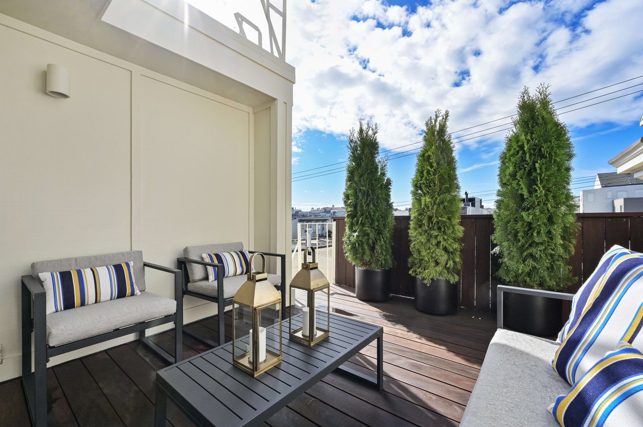 Stylish Duplex Penthouse Steps to Alta Plaza