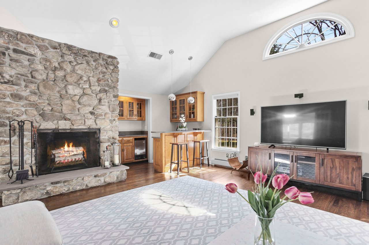 1338 Brookside Drive