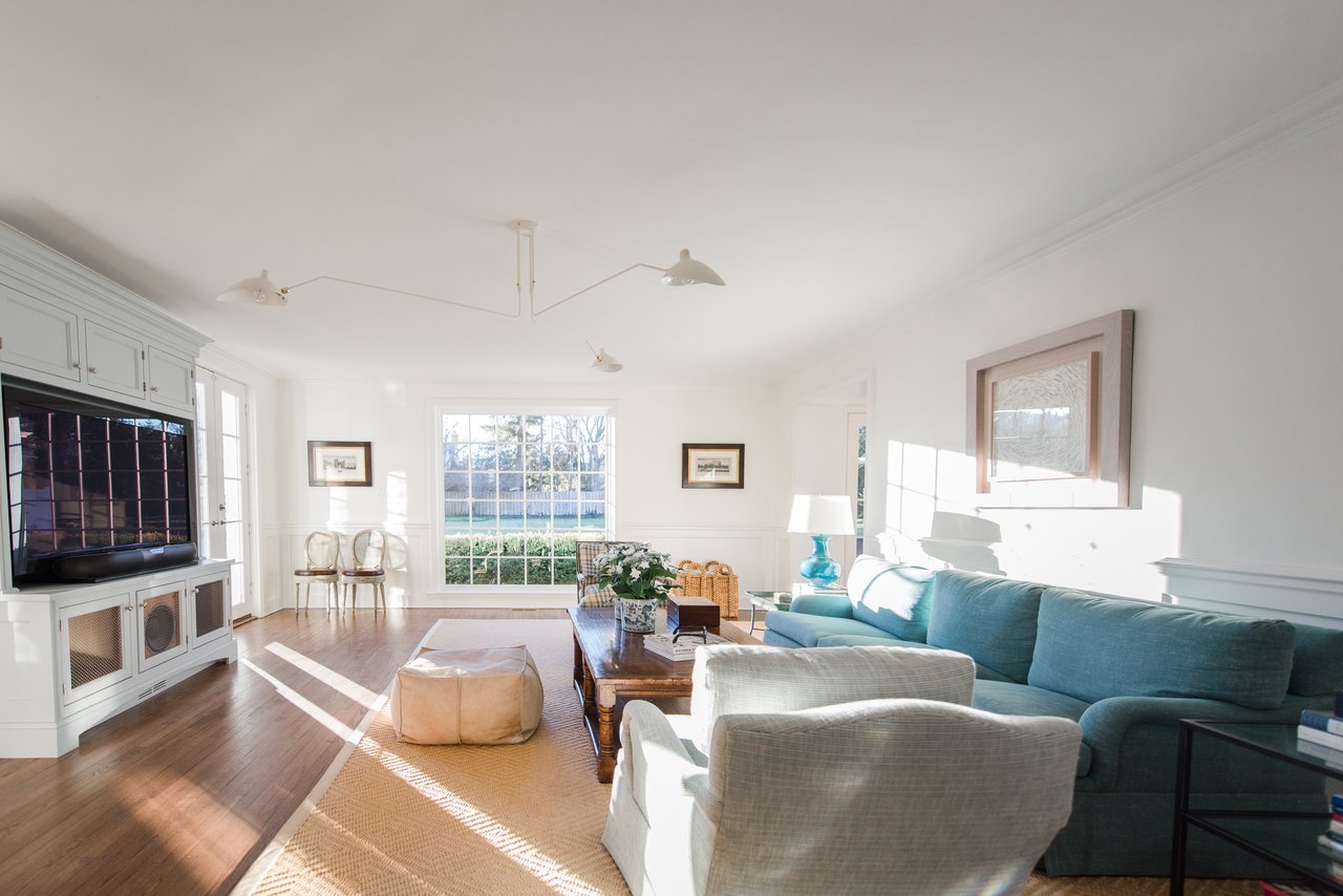 Bursting With High Style And Couture Finishes