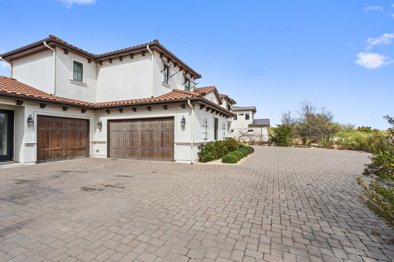 12917 Hacienda Ridge