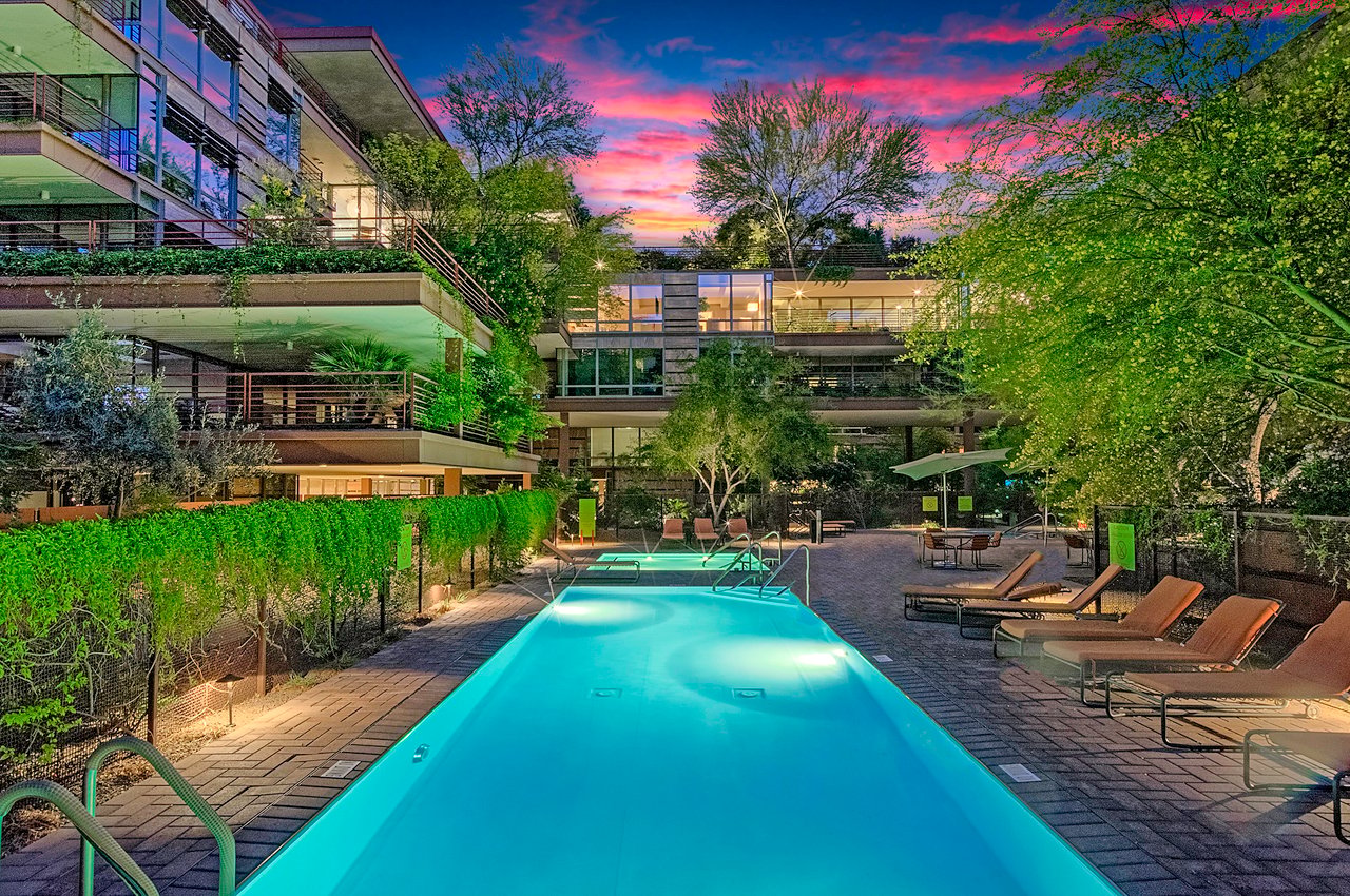 7167 E. Rancho Vista Dr 4014
