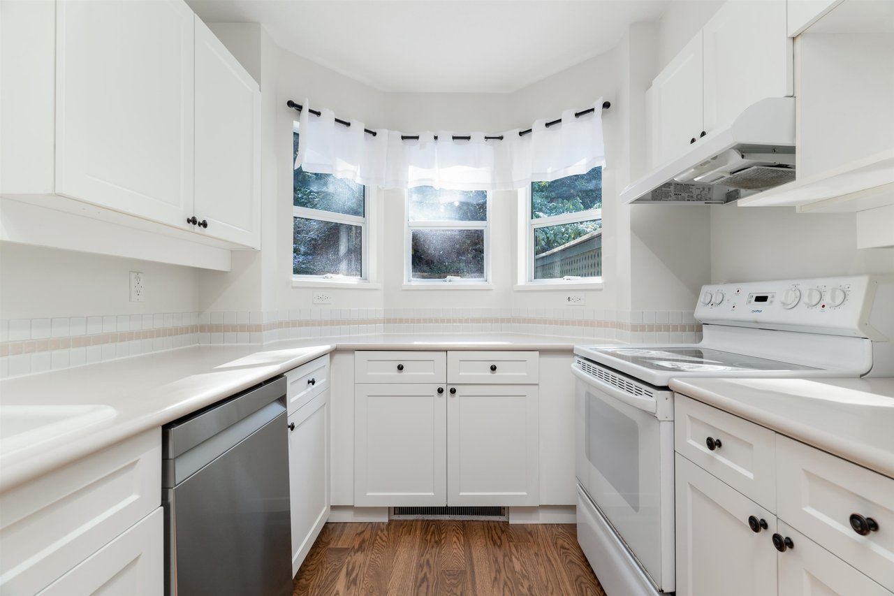 106-3738 Norfolk Street, Burnaby