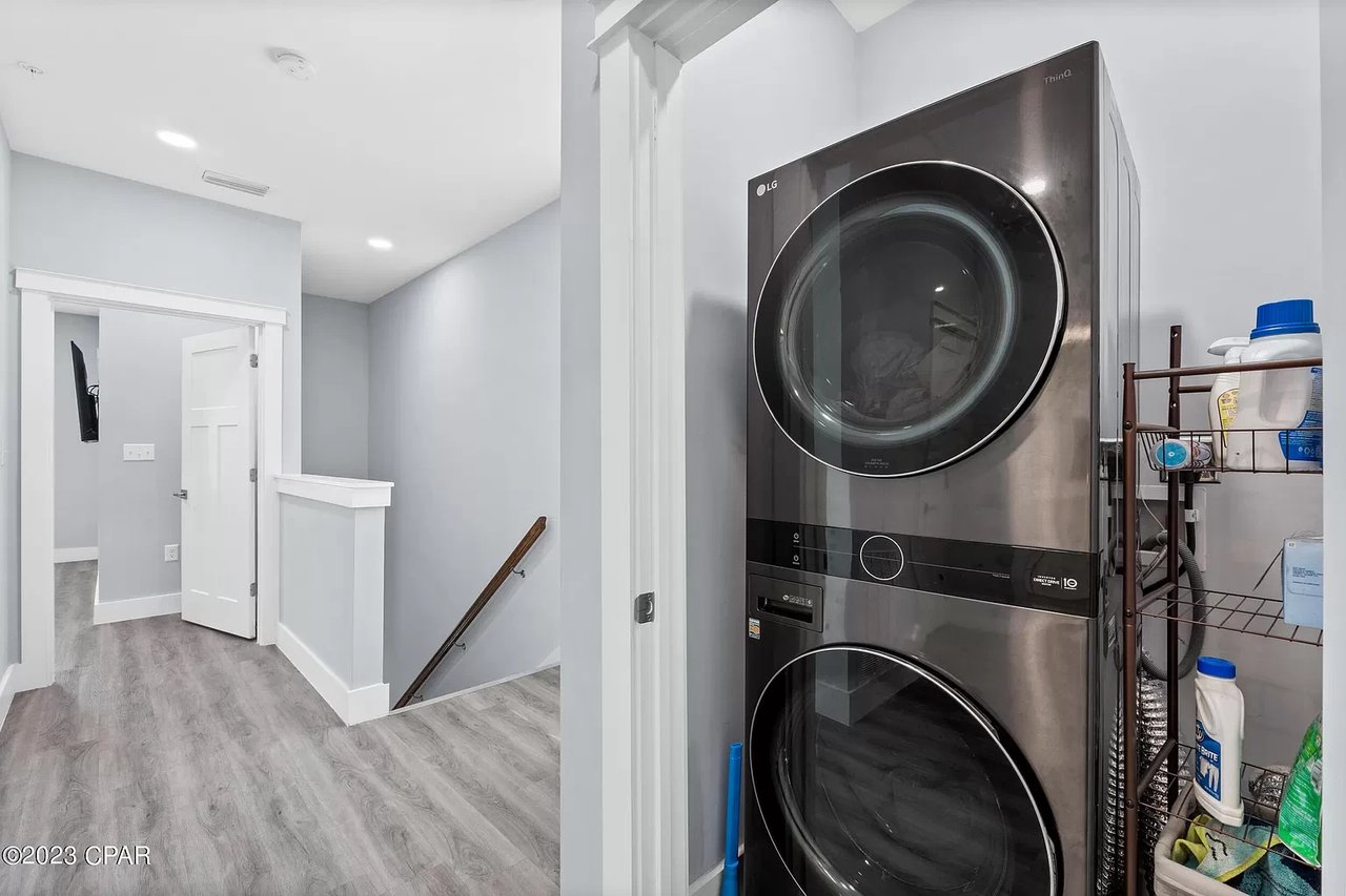 2226 Joan Avenue Unit 5