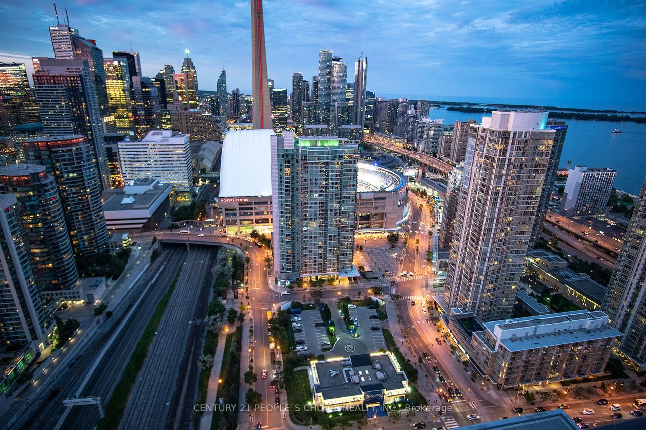 REMARKABLE PENTHOUSE 