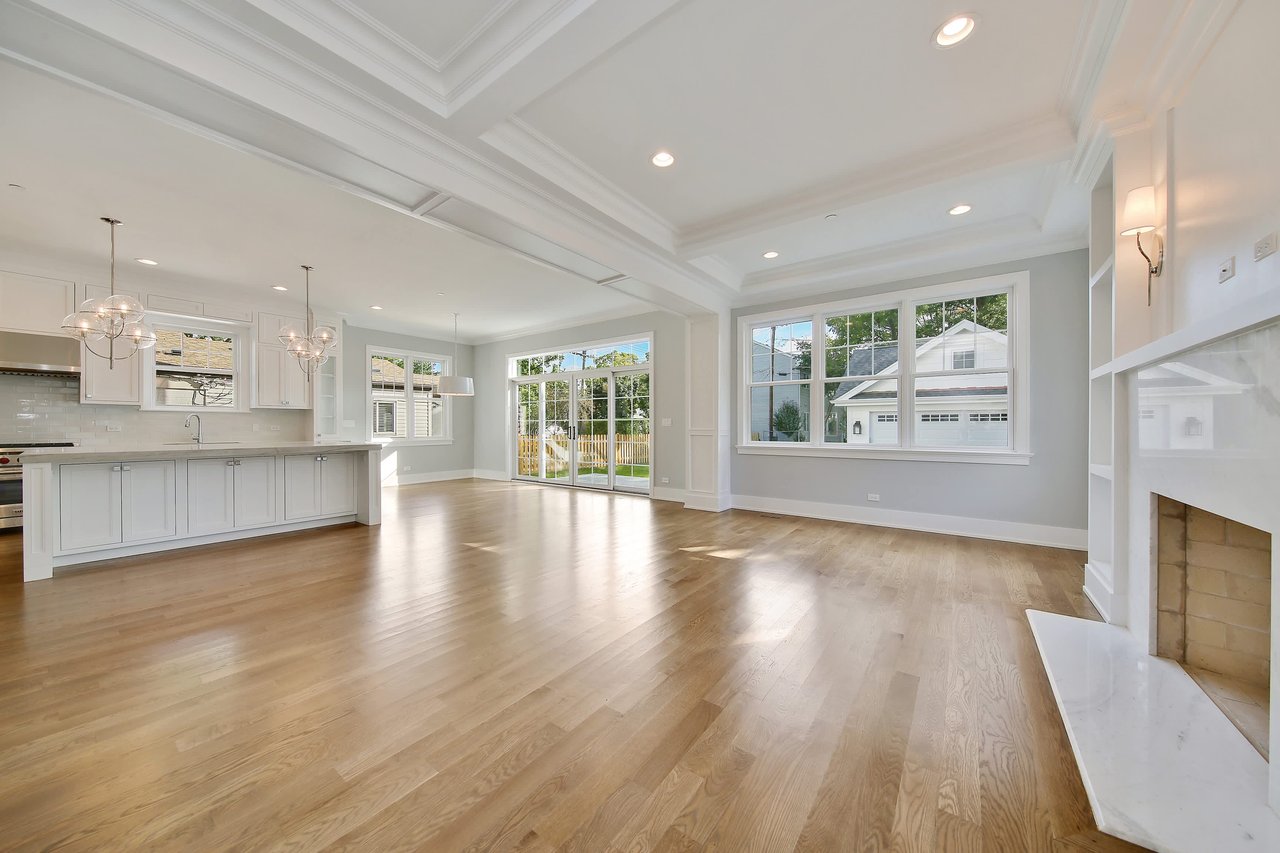 High-End Transitional Designed Home