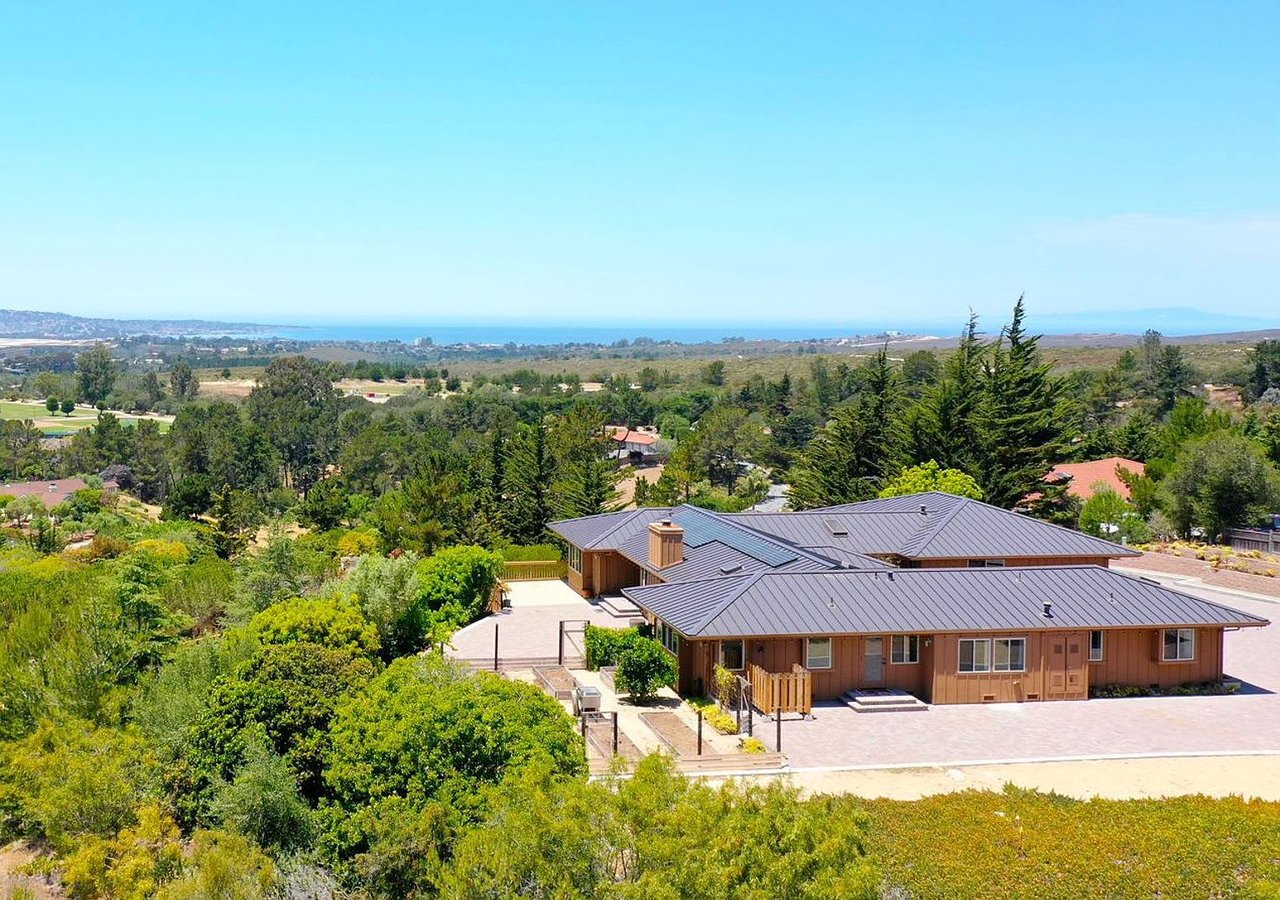 23730 Spectacular Bid Ln