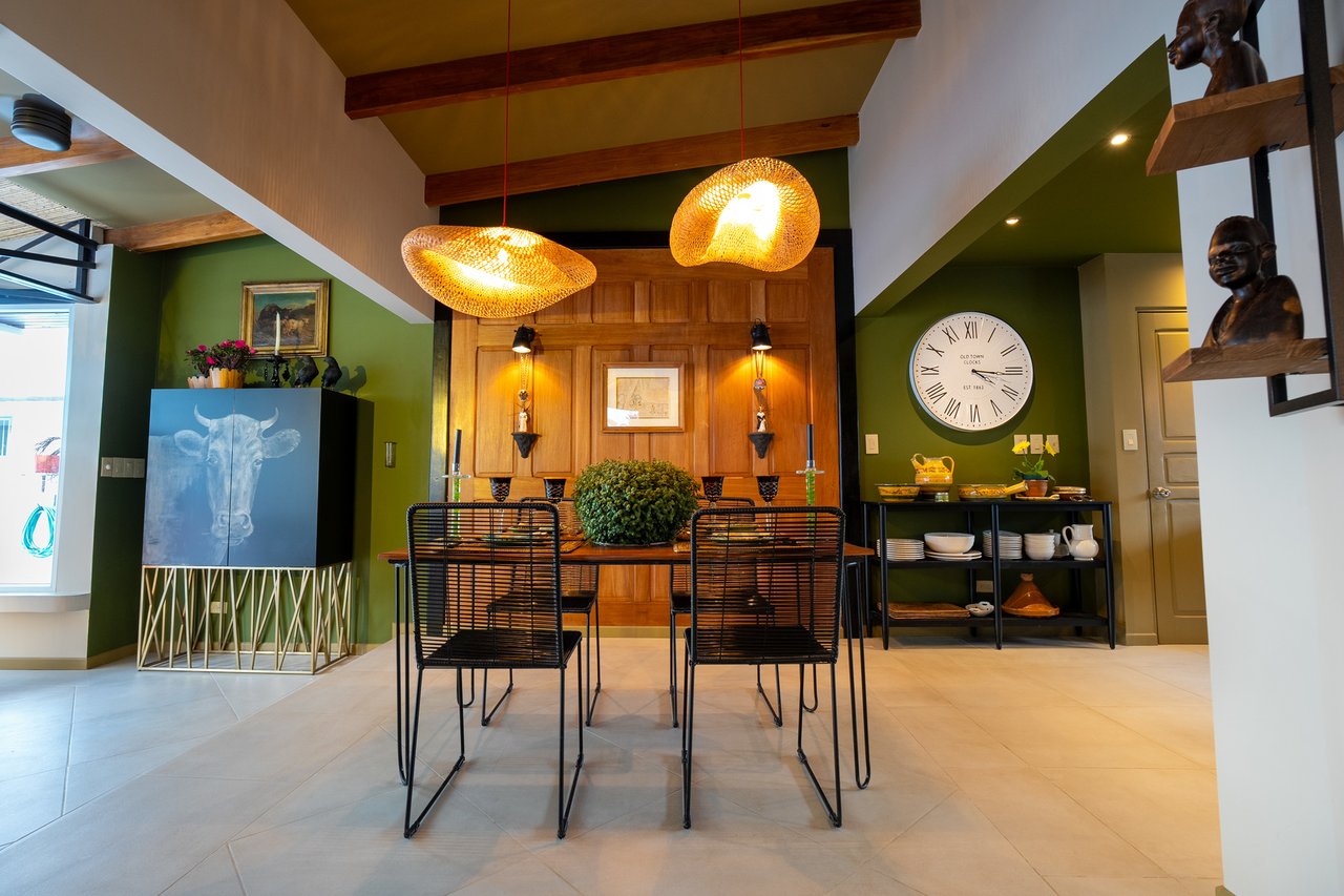 Designer Estate With Sauna, Escazu, San Jose