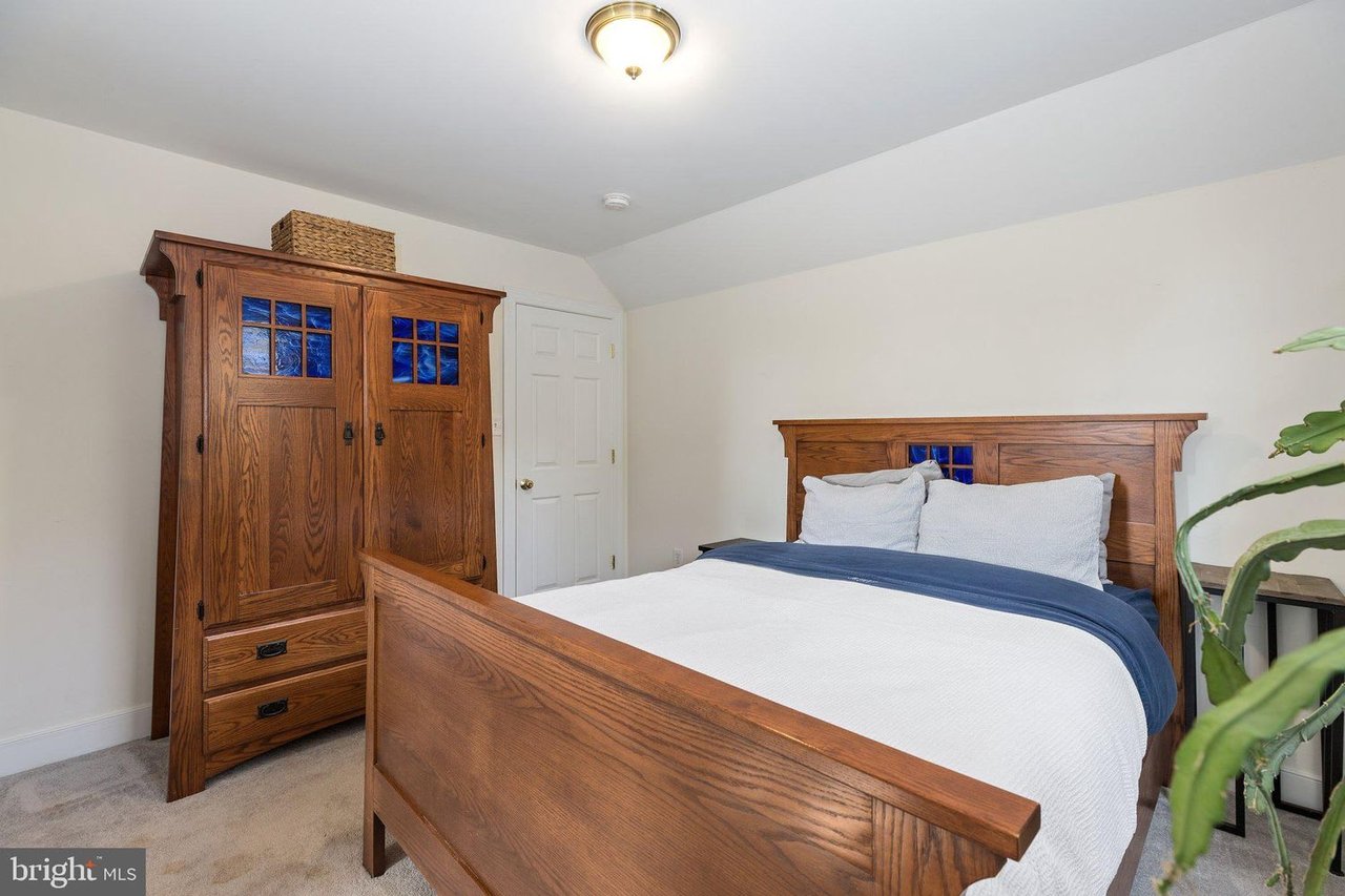 10623 Gravel Rd
