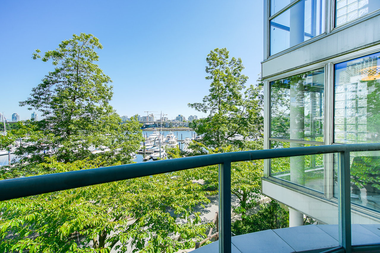 1228 Marinaside Crescent, #116 