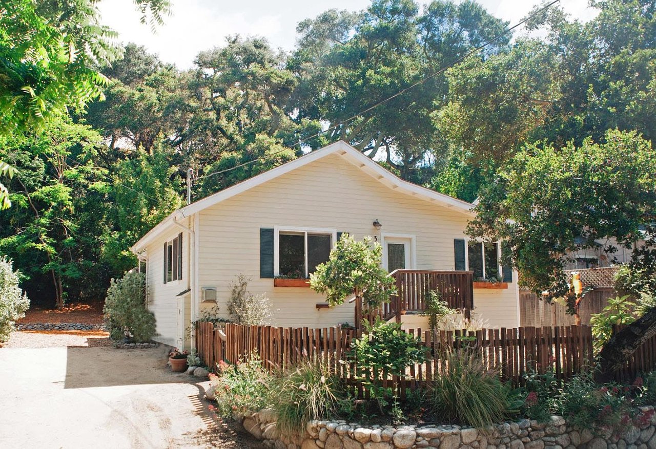 3 Wawona Rd
