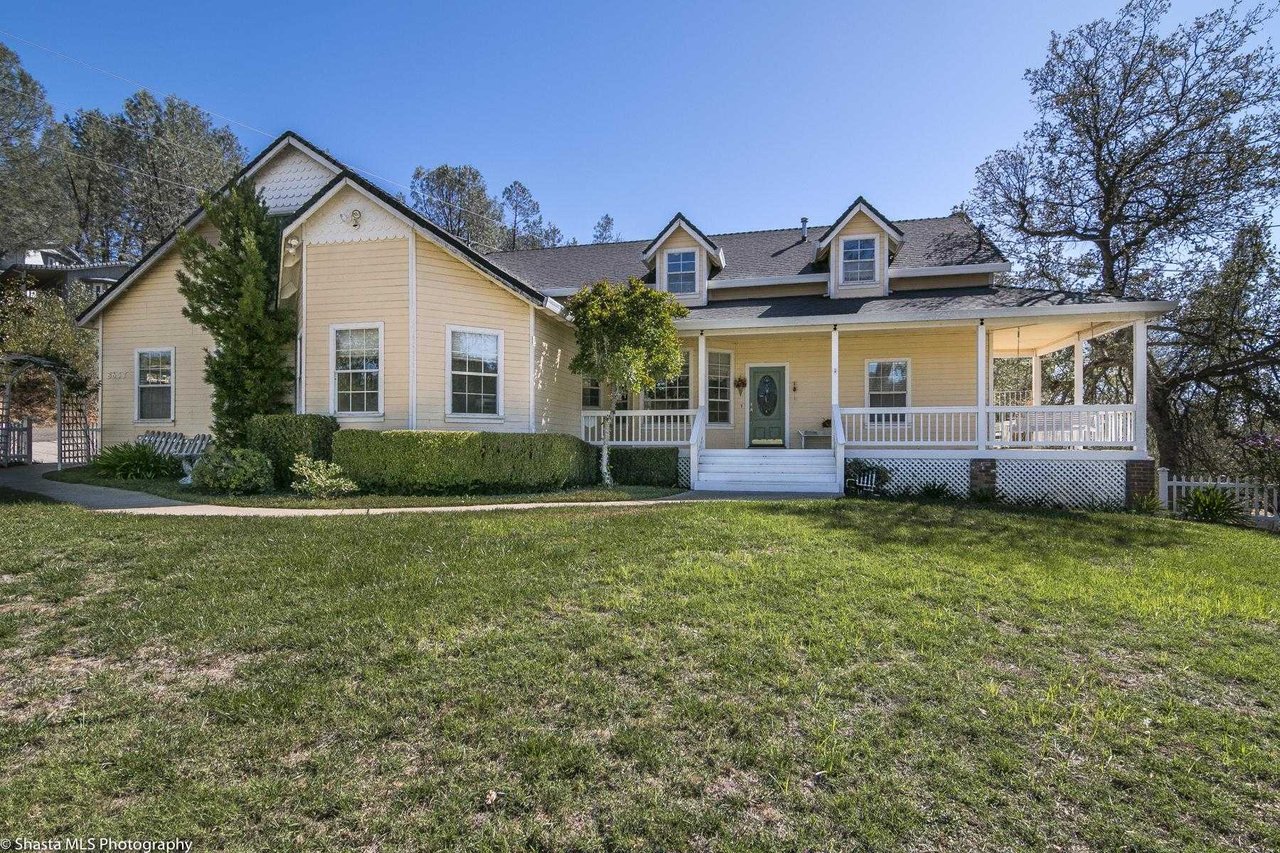 8857 SIMMONS RD