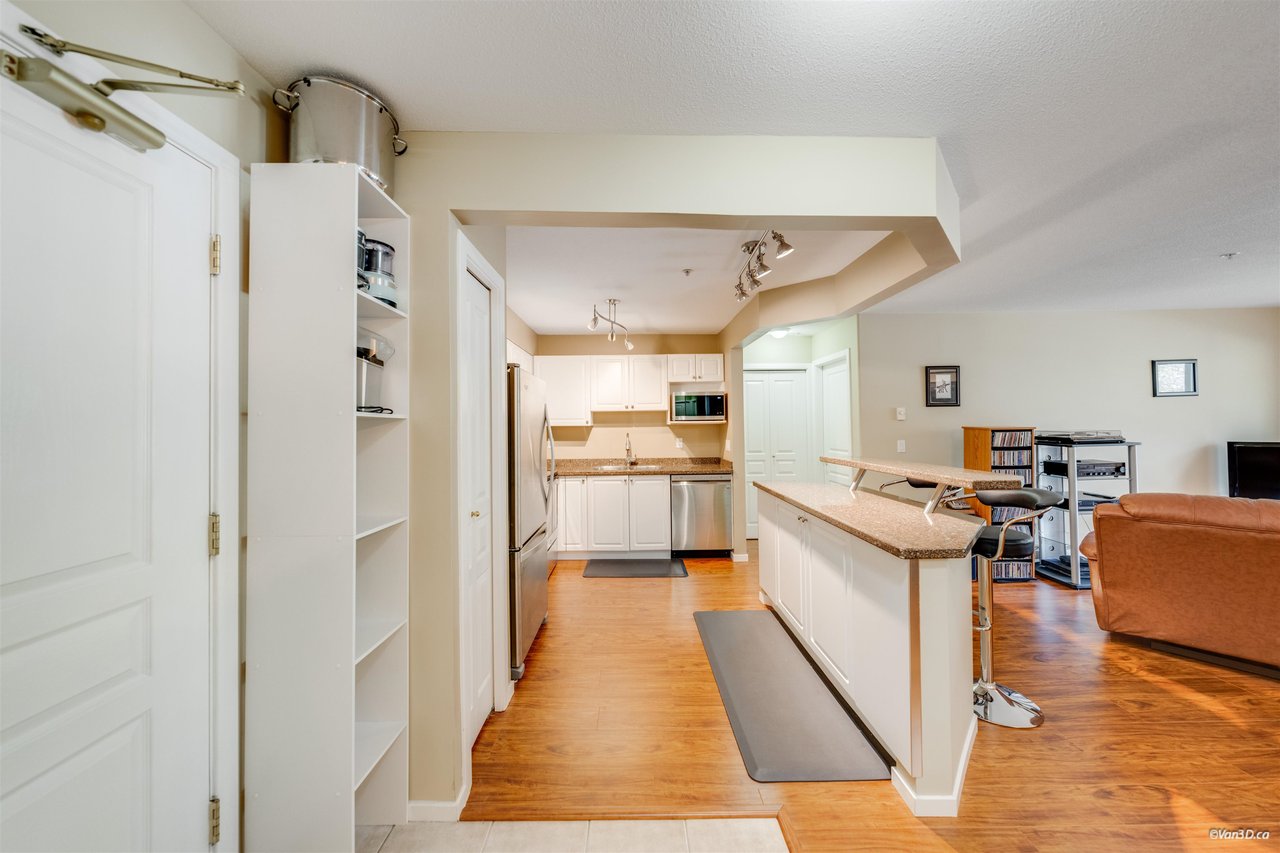 407-210 Eleventh St
