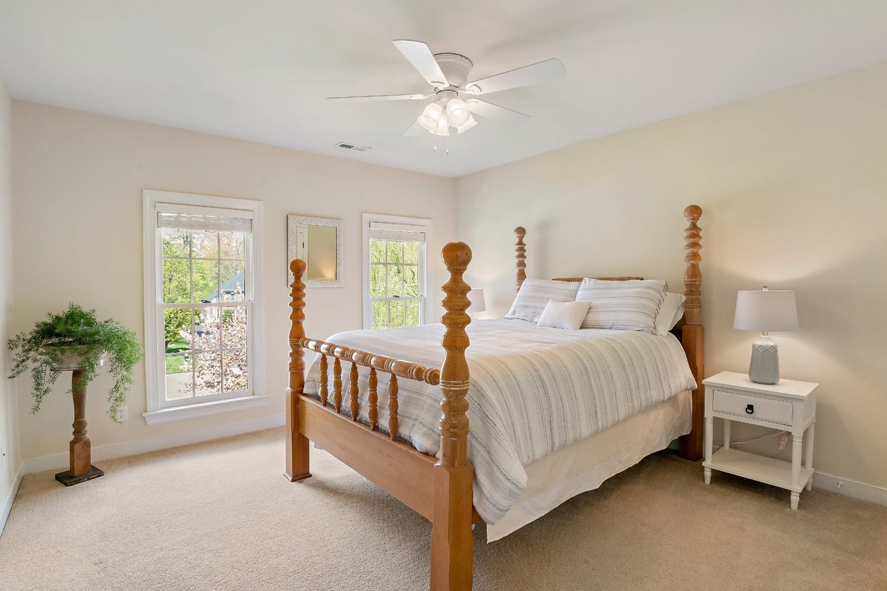 3513 Kings Farm Drive