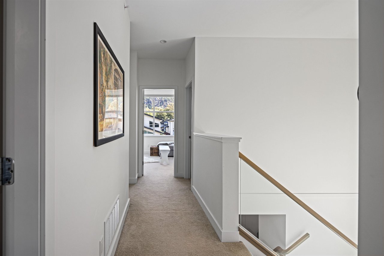 39303 Mockingbird Cres