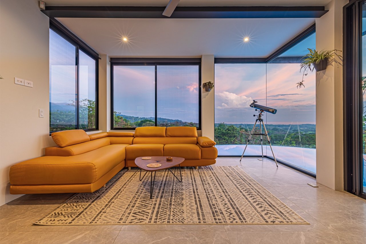 Solar Eco Estate with Guest House, Uvita, Puntarenas