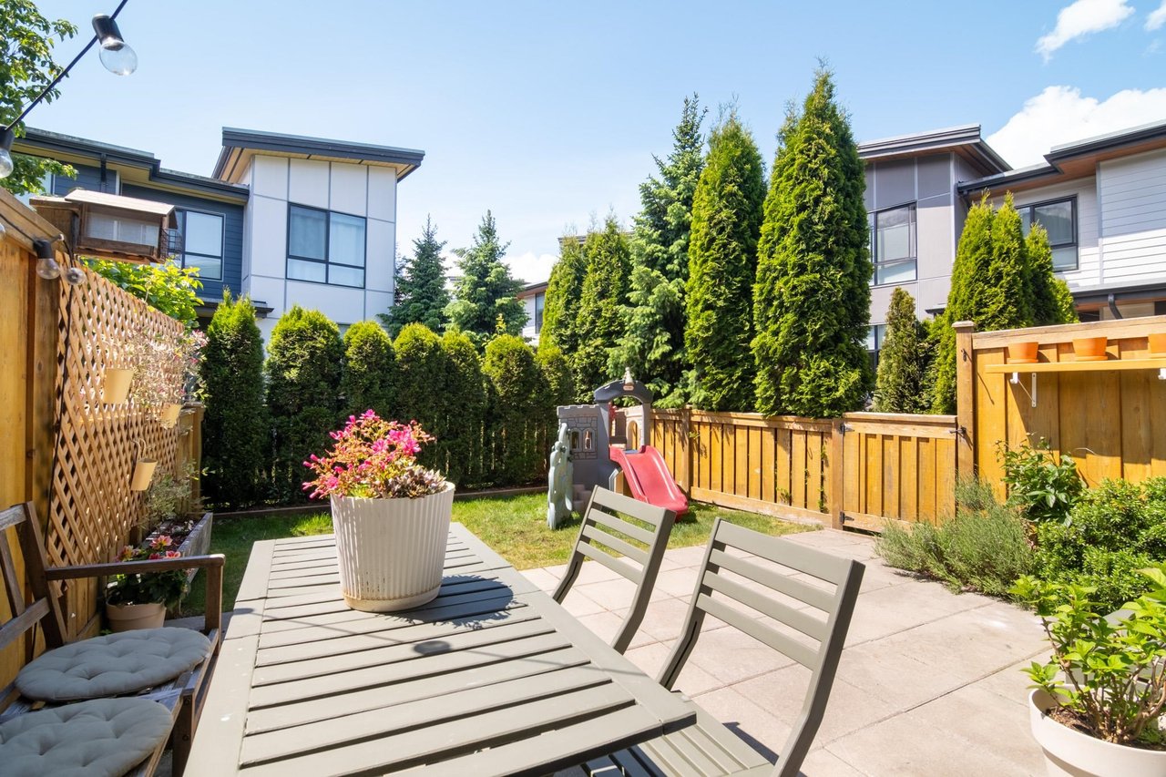 1218 Shannon Ln