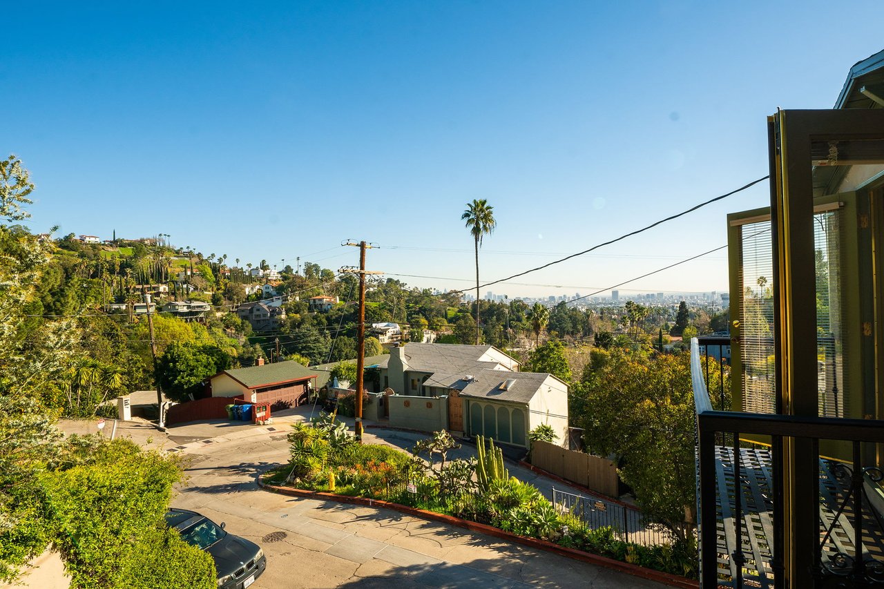 Hollywood Hills Pied de Terre - Another Off Market Sale