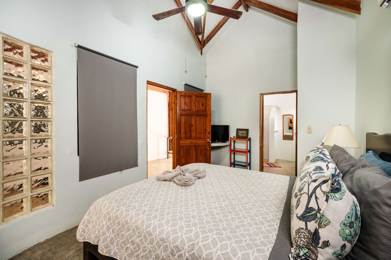 Casa Equilibrio |  Near the Coast House For Sale in Playa Potrero