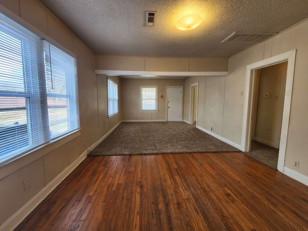 810 N. Market Ave