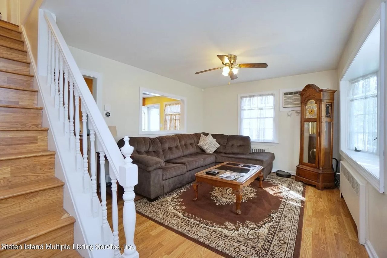 450 Corbin Ave