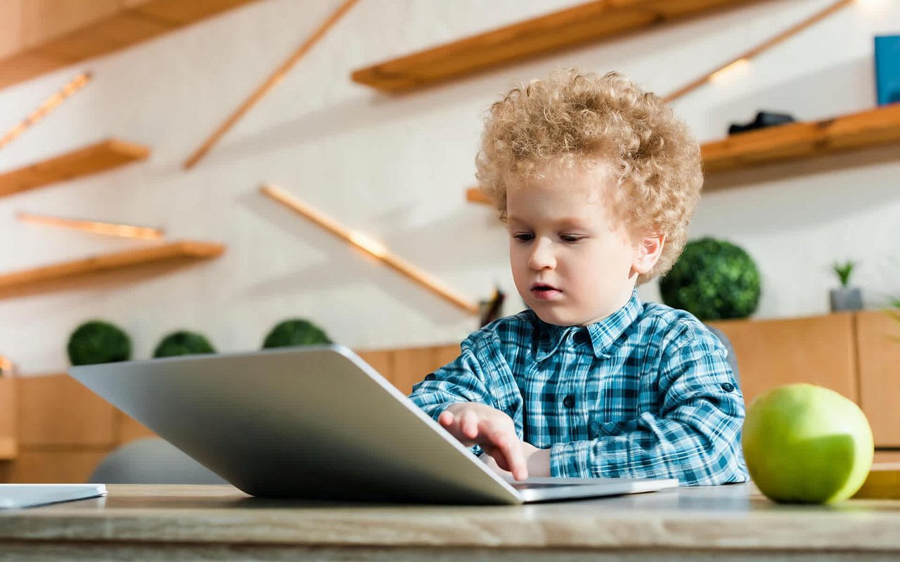 E-Learning Tips: How to Keep Your Child Focused During Online Classes