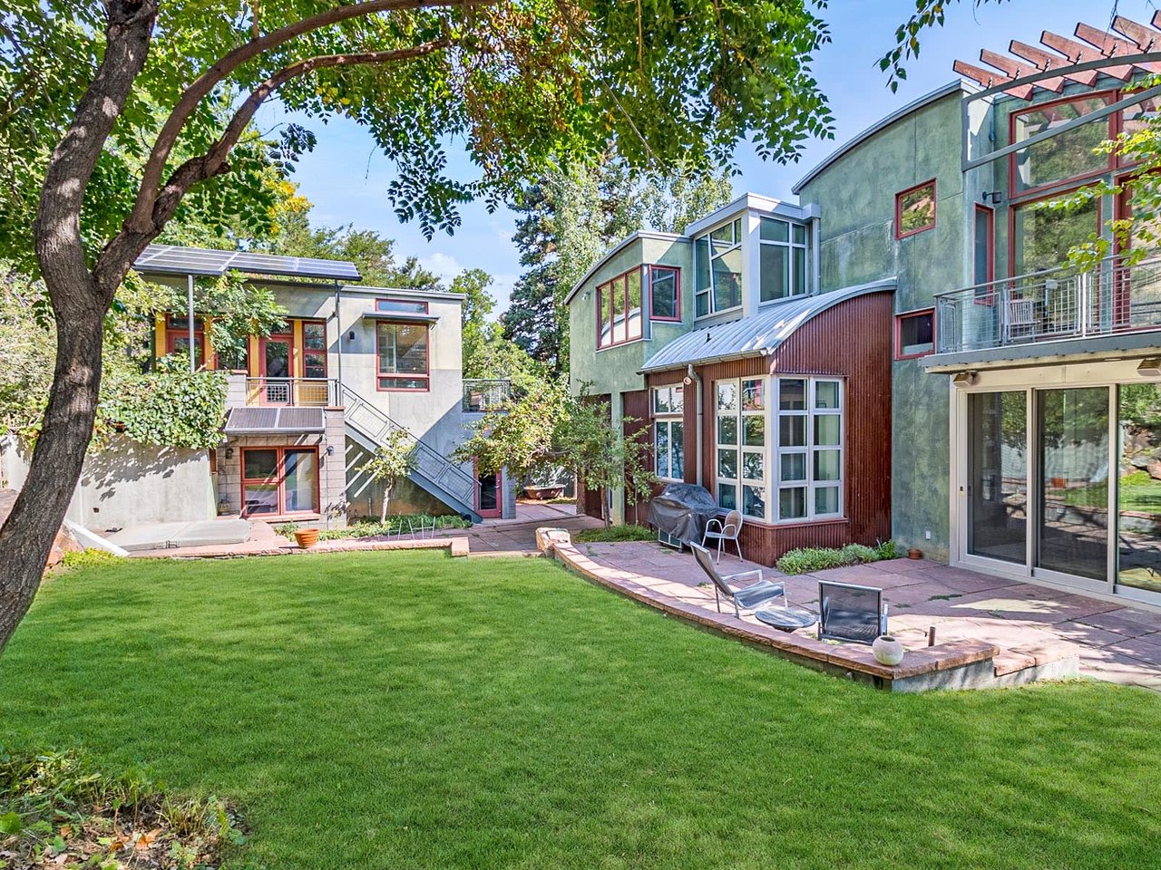 2945 3rd Street