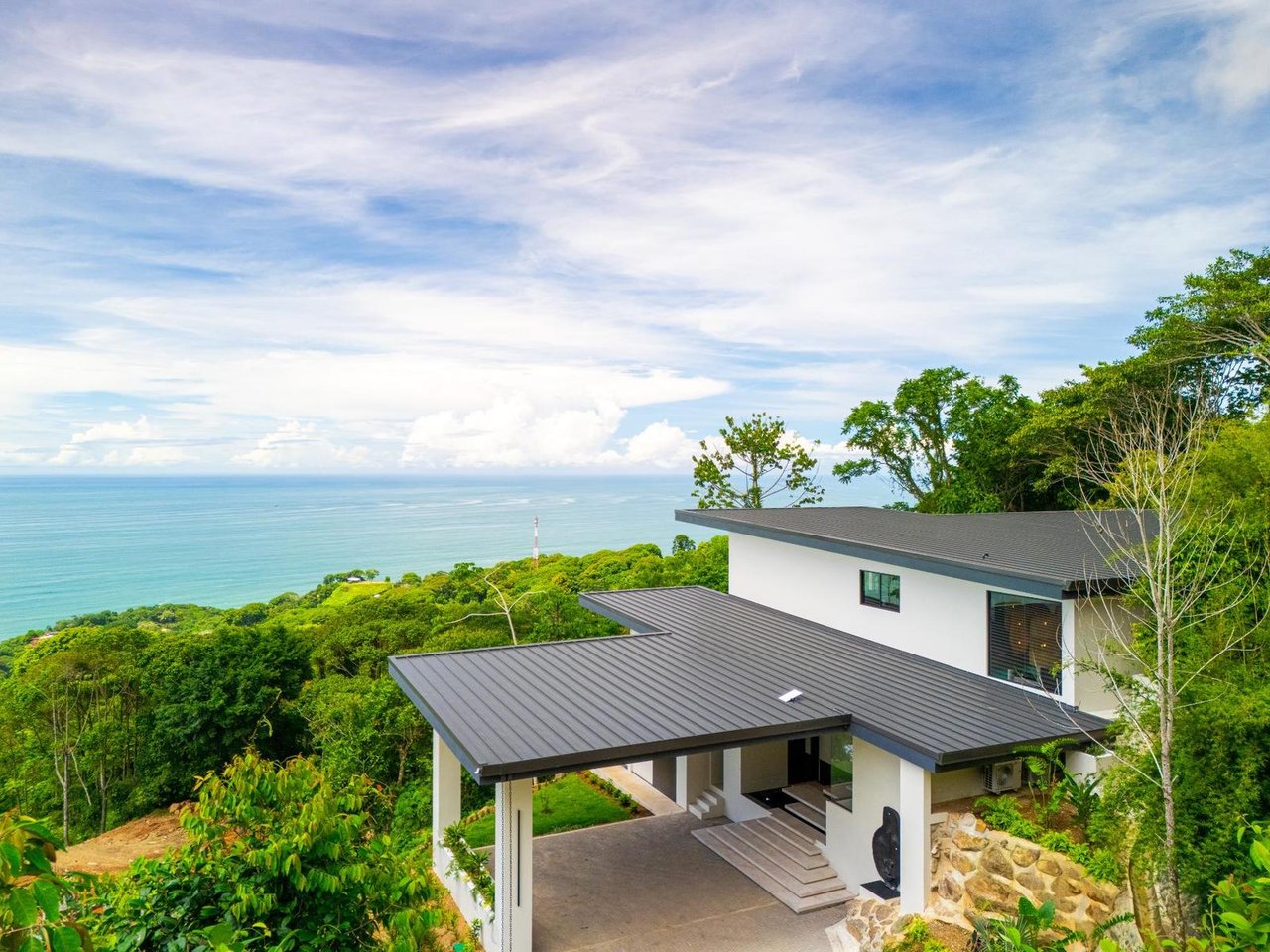 Contemporary Wellness Estate, Dominical, Puntarenas
