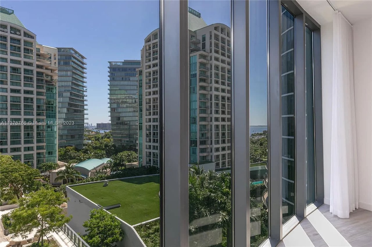 Park Grove Residences #1005