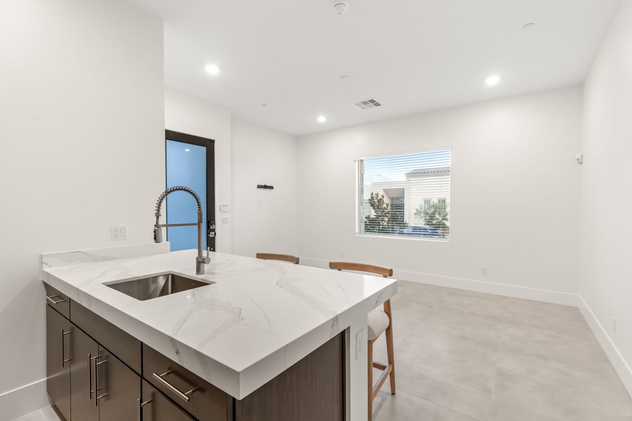 423 Sand Dune Arch Street 