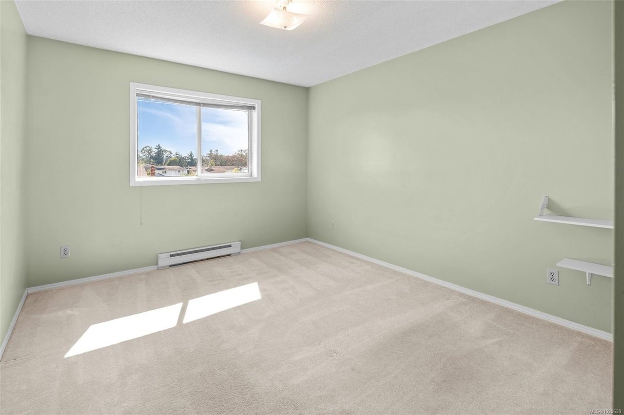 4243 Panorama Dr