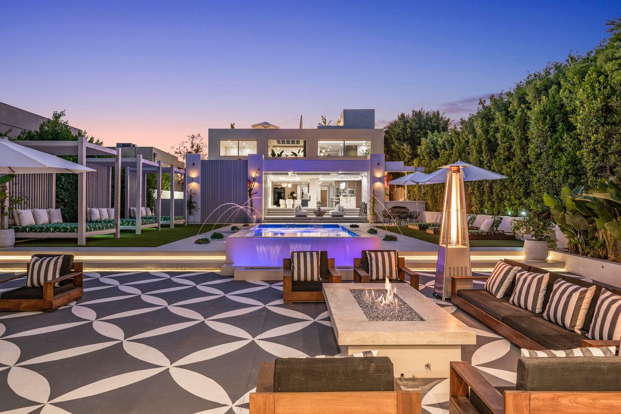 The Apex HH | 7115 Macapa Drive
