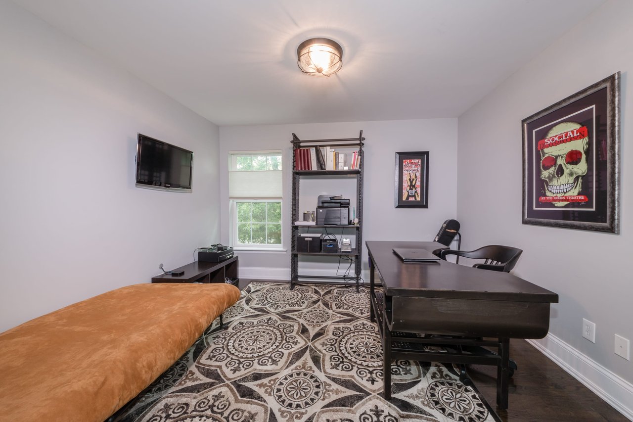 Fabulous Condo Alternative Just Steps From Heart of Clayton