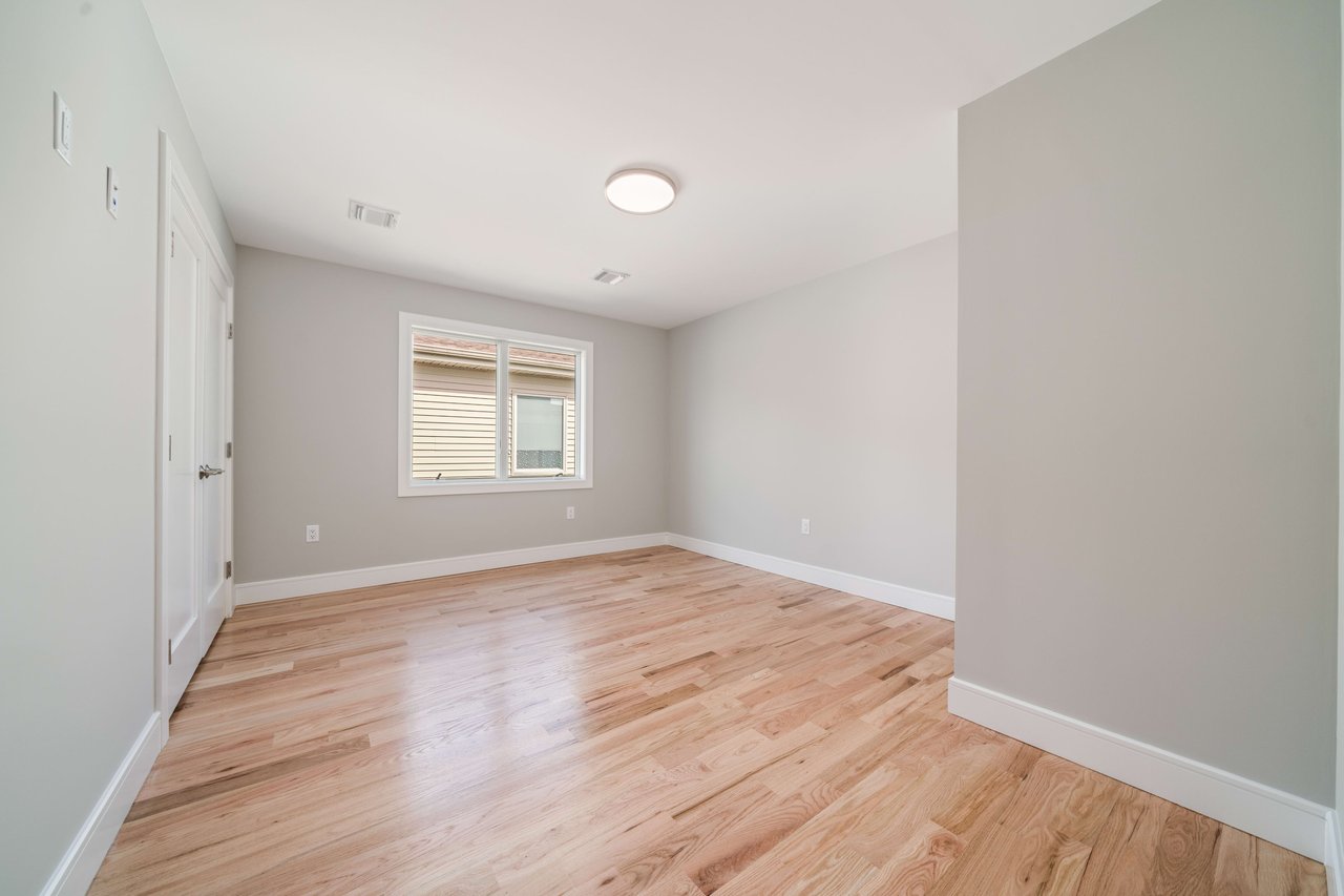 317 8th Street 2