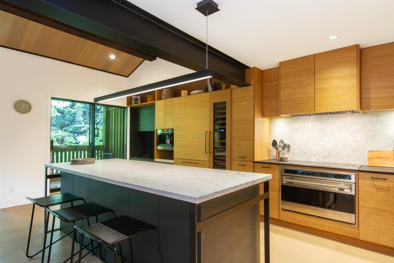 45D-4652 Blackcomb Wy