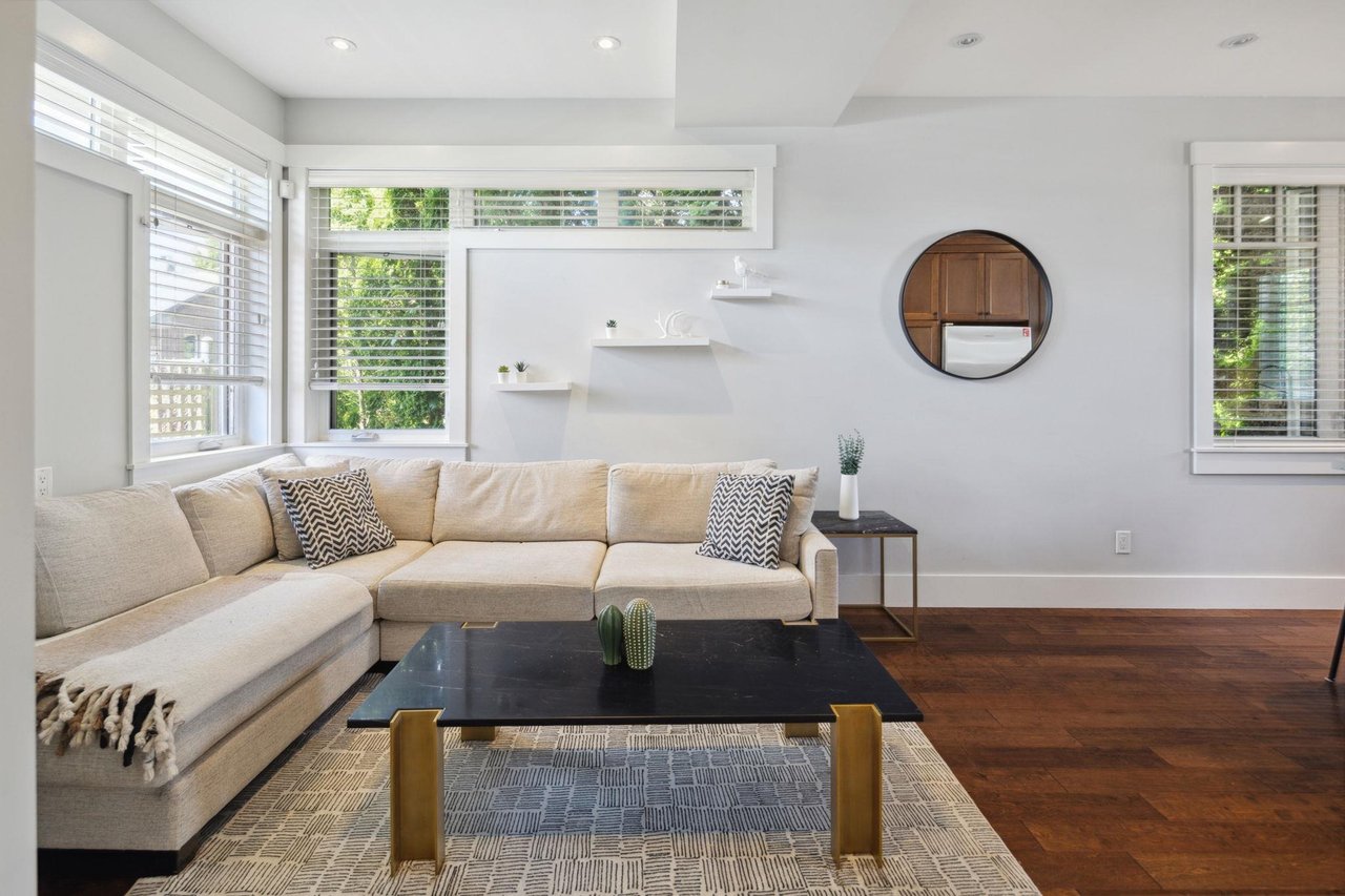 617 Mahon Avenue, North Vancouver